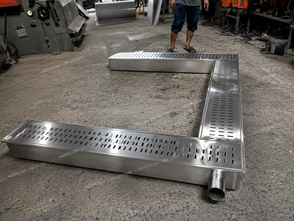 Gia công máng thoát sàn inox tại Hazoki