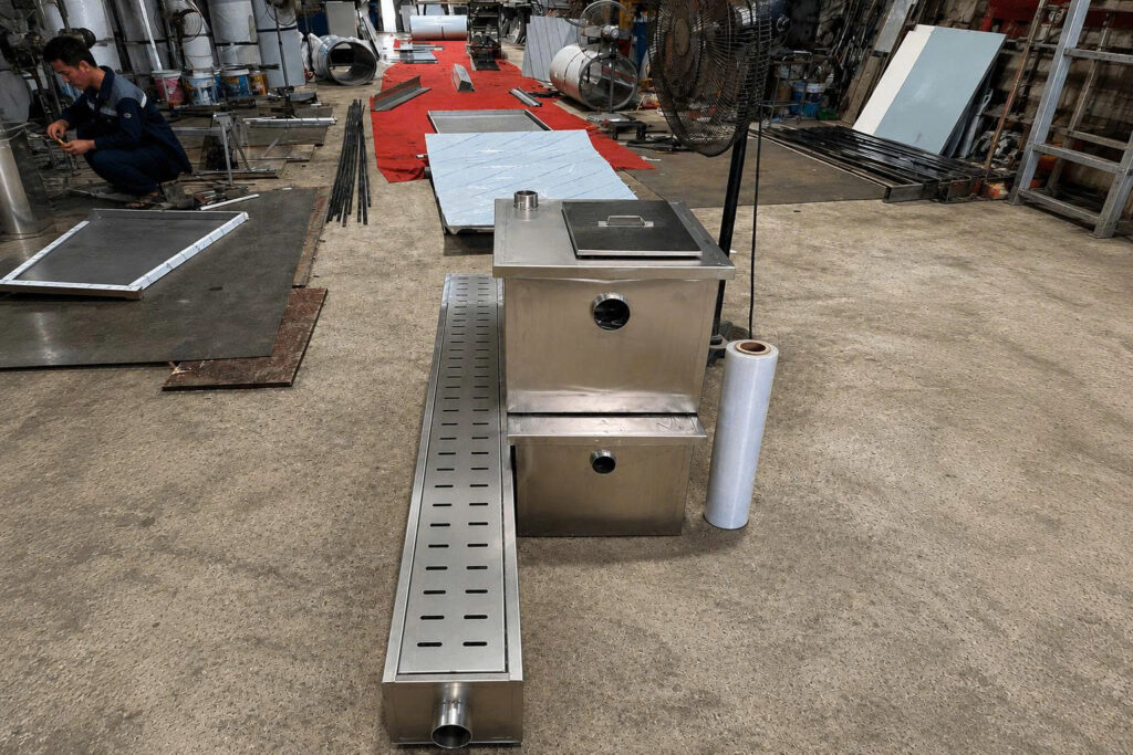 Gia công máng thoát sàn inox theo bản vẽ